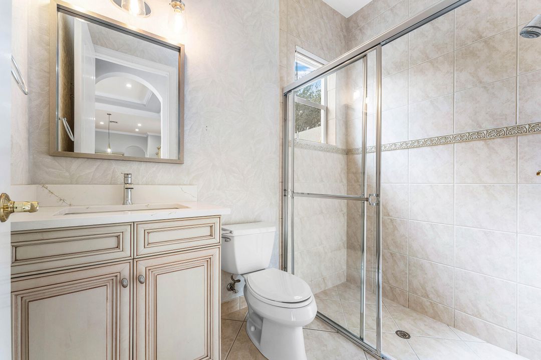 En Venta: $1,375,000 (4 camas, 4 baños, 4251 Pies cuadrados)