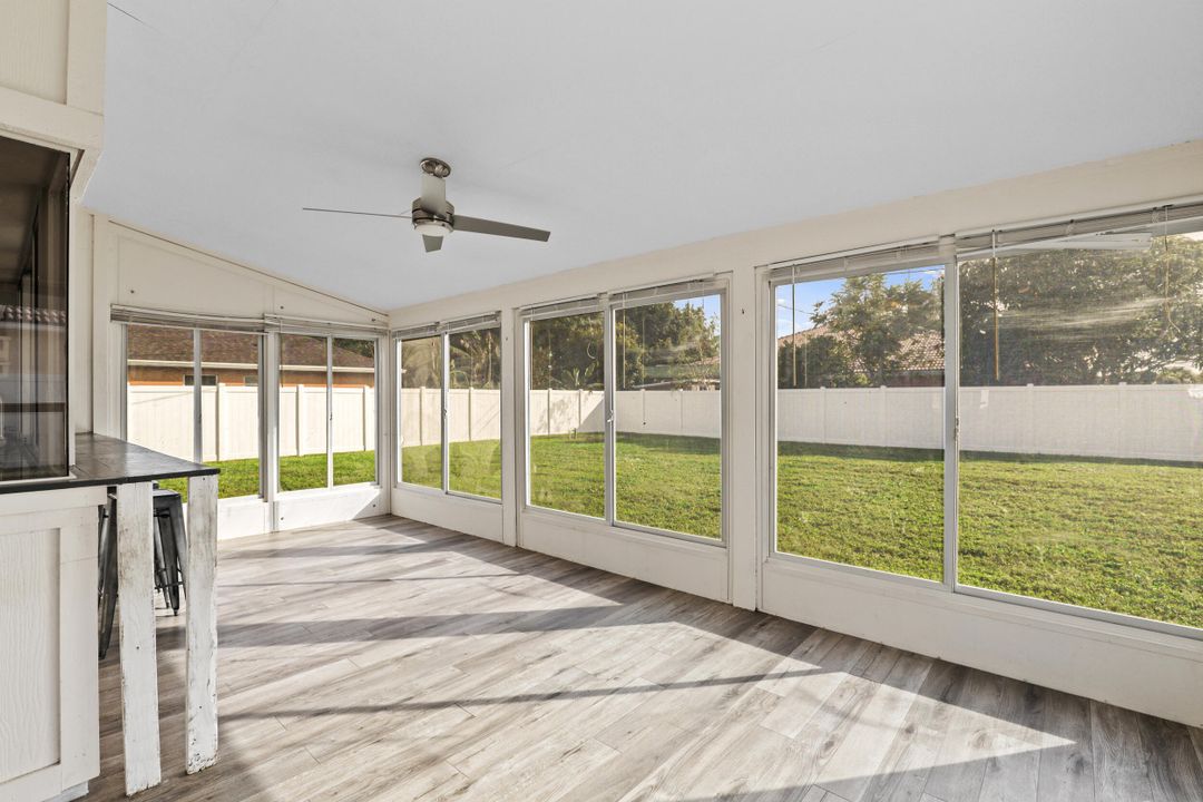 For Sale: $349,000 (3 beds, 2 baths, 1320 Square Feet)