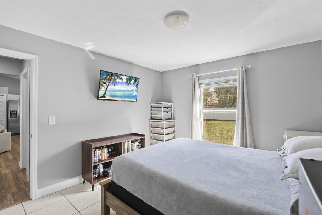 For Sale: $349,000 (3 beds, 2 baths, 1320 Square Feet)