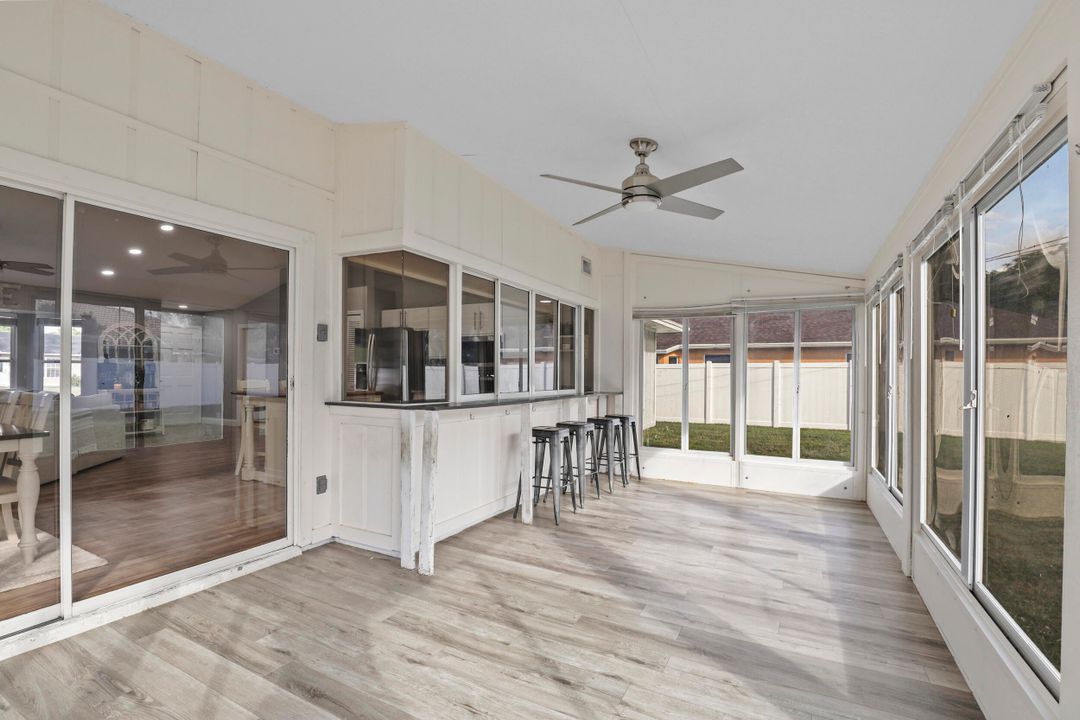 For Sale: $349,000 (3 beds, 2 baths, 1320 Square Feet)