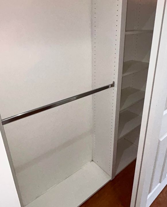 En Venta: $819,900 (4 camas, 3 baños, 2499 Pies cuadrados)