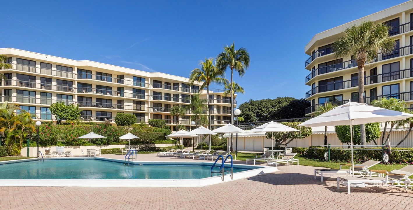 For Sale: $1,350,000 (2 beds, 2 baths, 1780 Square Feet)