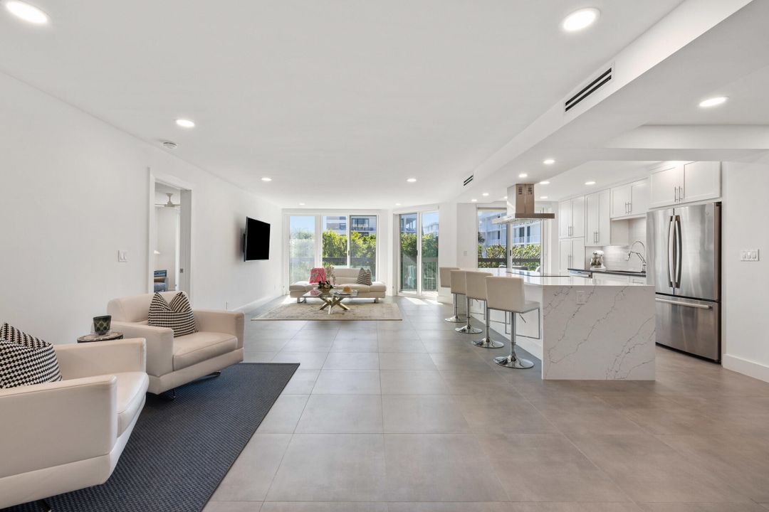 For Sale: $1,350,000 (2 beds, 2 baths, 1780 Square Feet)