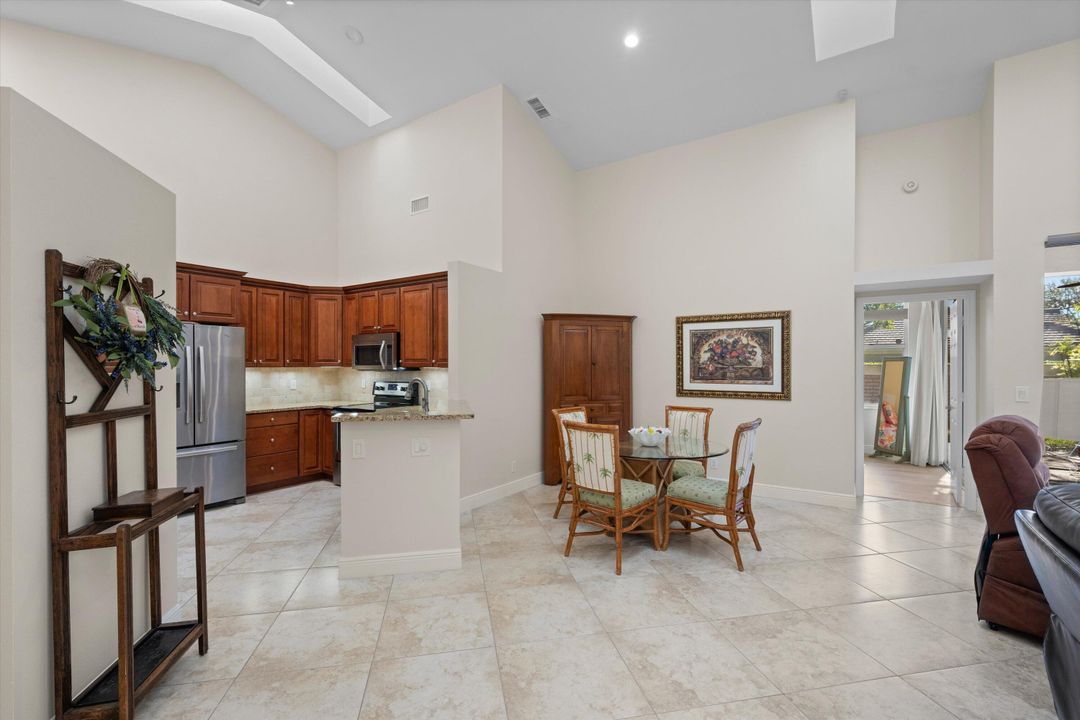 En Venta: $485,000 (2 camas, 2 baños, 1355 Pies cuadrados)