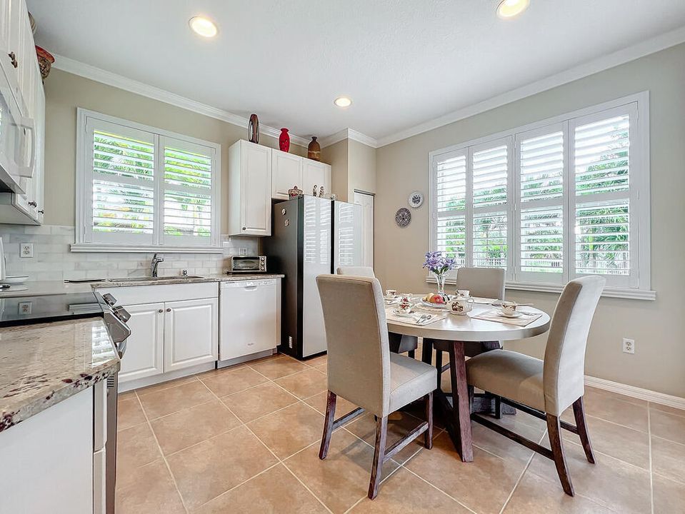 For Sale: $324,900 (3 beds, 2 baths, 1513 Square Feet)