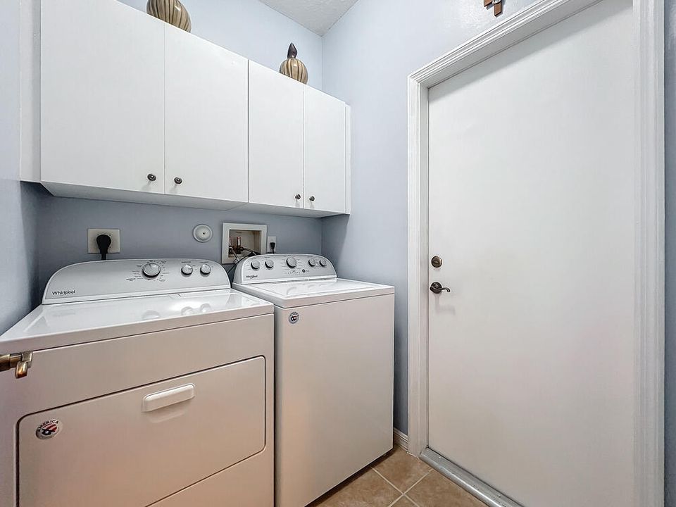 For Sale: $324,900 (3 beds, 2 baths, 1513 Square Feet)