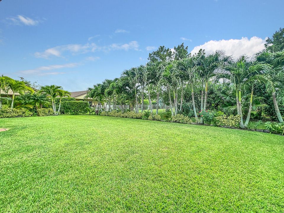 For Sale: $324,900 (3 beds, 2 baths, 1513 Square Feet)