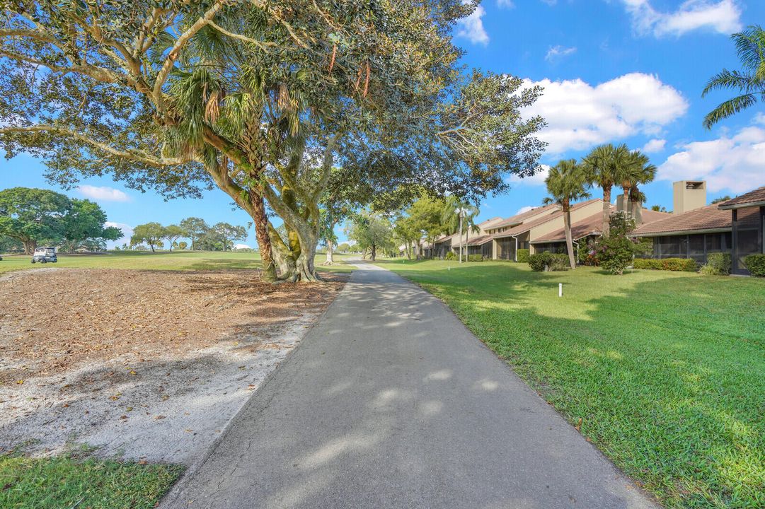 For Sale: $544,999 (2 beds, 2 baths, 1540 Square Feet)