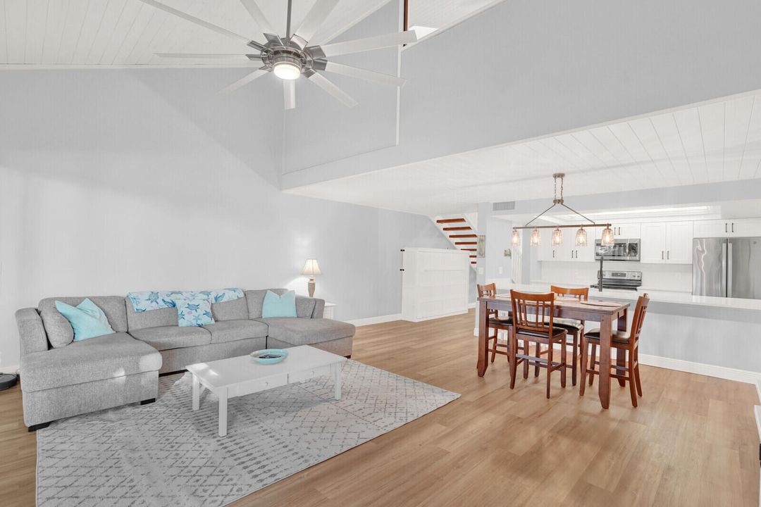 For Sale: $544,999 (2 beds, 2 baths, 1540 Square Feet)