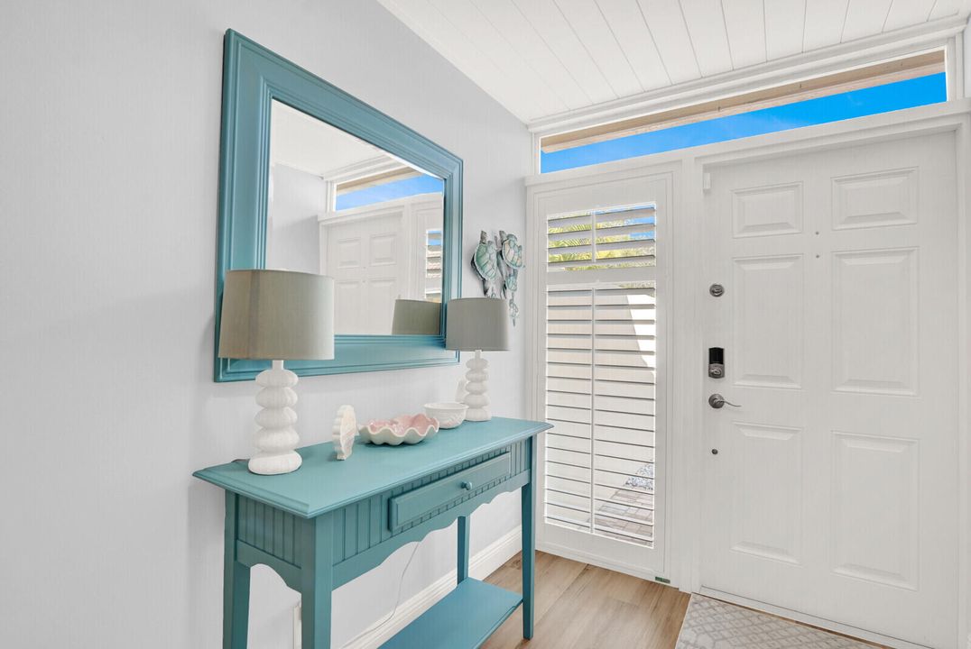 For Sale: $544,999 (2 beds, 2 baths, 1540 Square Feet)