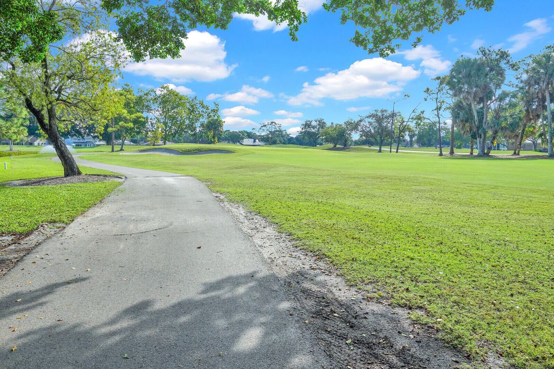 For Sale: $544,999 (2 beds, 2 baths, 1540 Square Feet)