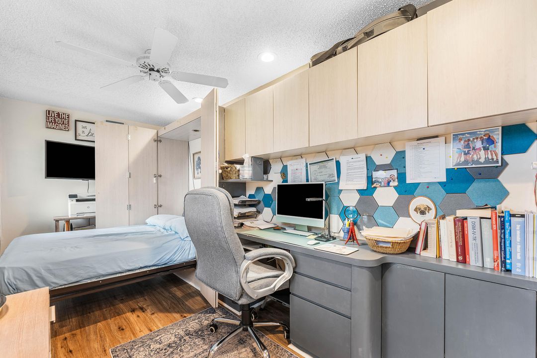 En Venta: $625,000 (2 camas, 2 baños, 2415 Pies cuadrados)