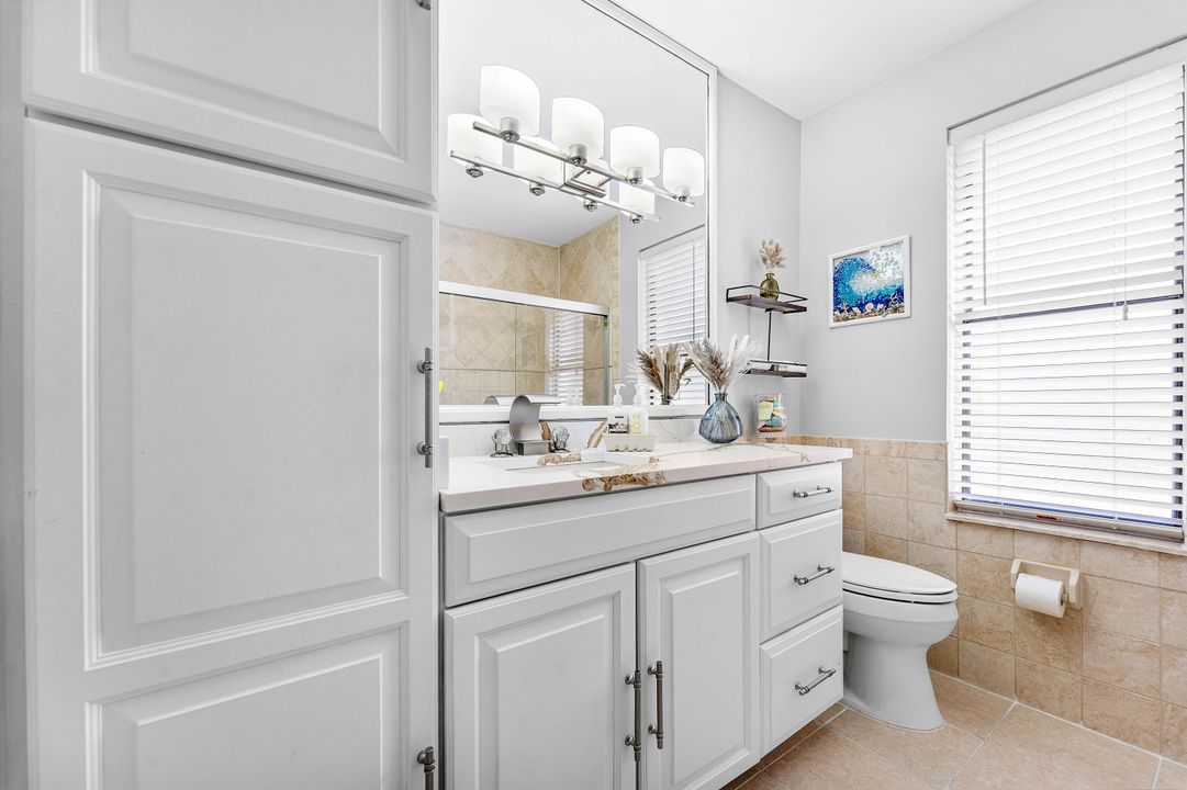 En Venta: $625,000 (2 camas, 2 baños, 2415 Pies cuadrados)