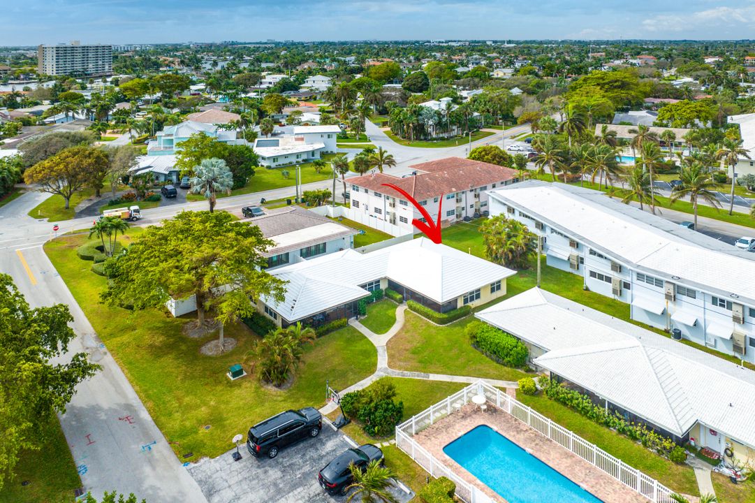 For Rent: $2,800 (2 beds, 2 baths, 1100 Square Feet)