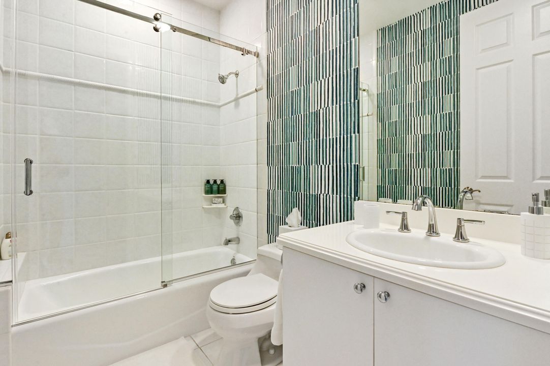 En Venta: $4,500,000 (5 camas, 4 baños, 3996 Pies cuadrados)