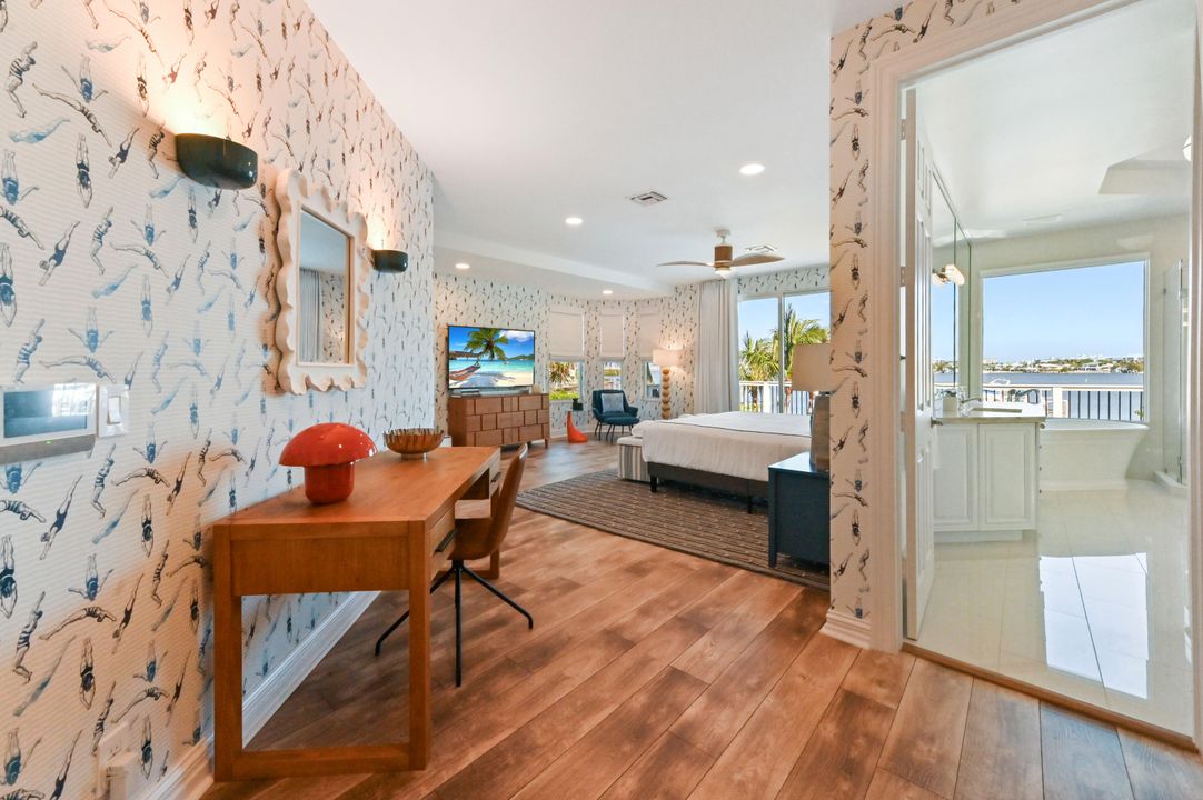 En Venta: $4,500,000 (5 camas, 4 baños, 3996 Pies cuadrados)