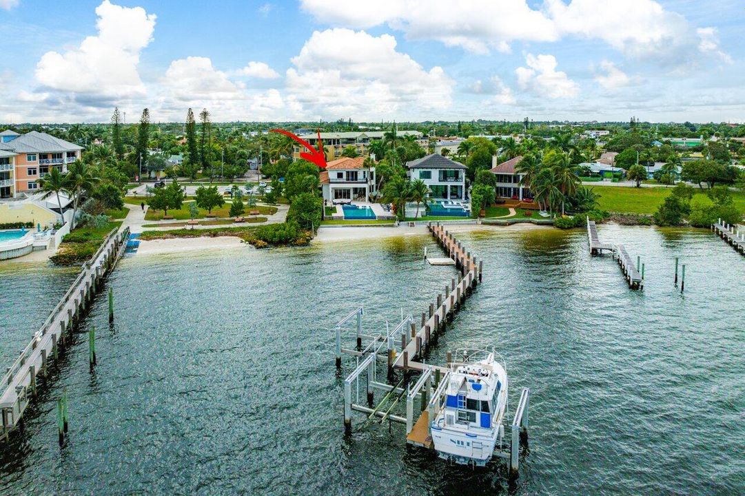 En Venta: $4,500,000 (5 camas, 4 baños, 3996 Pies cuadrados)