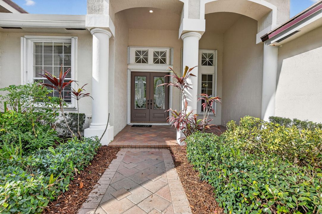 For Sale: $1,175,000 (4 beds, 3 baths, 3109 Square Feet)