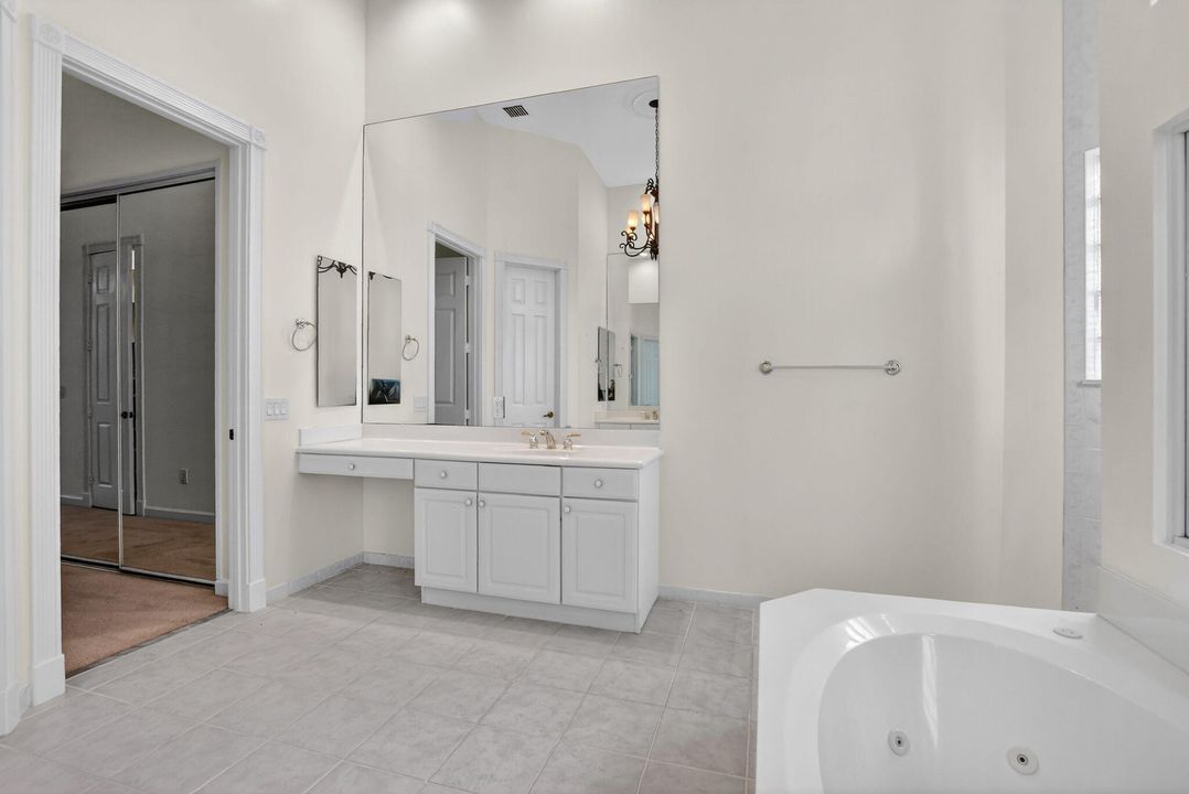 For Sale: $1,175,000 (4 beds, 3 baths, 3109 Square Feet)