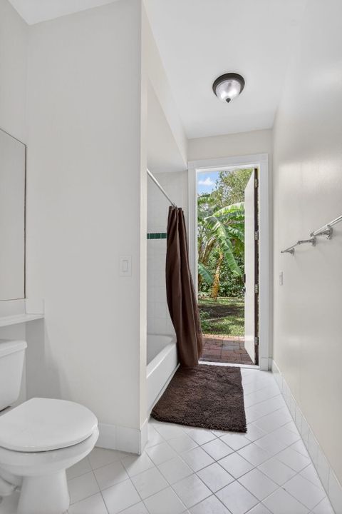 For Sale: $1,175,000 (4 beds, 3 baths, 3109 Square Feet)