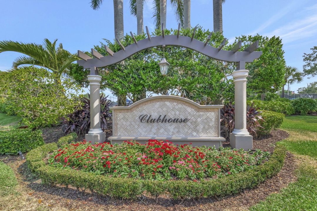 For Sale: $1,175,000 (4 beds, 3 baths, 3109 Square Feet)