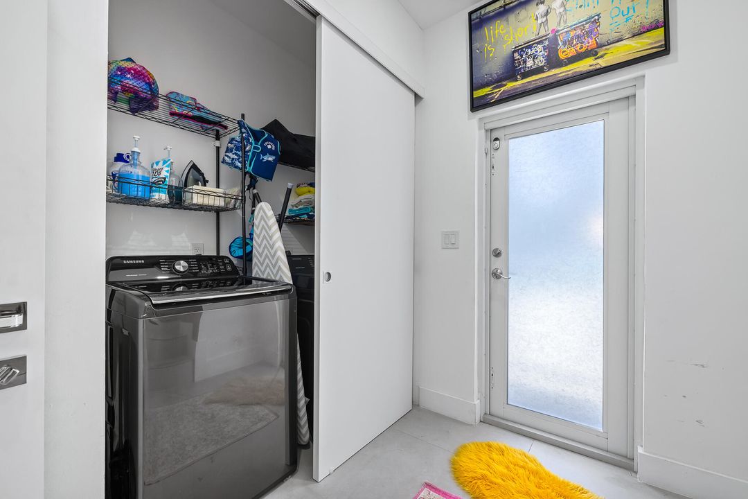 For Rent: $12,000 (4 beds, 3 baths, 2540 Square Feet)