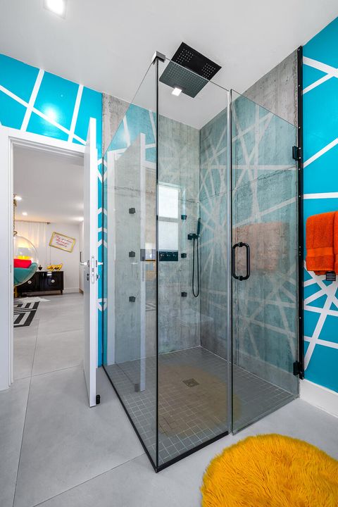 For Rent: $12,000 (4 beds, 3 baths, 2540 Square Feet)