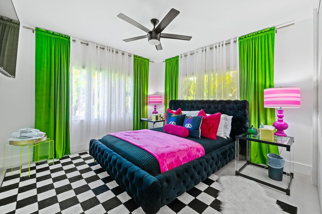 For Rent: $12,000 (4 beds, 3 baths, 2540 Square Feet)