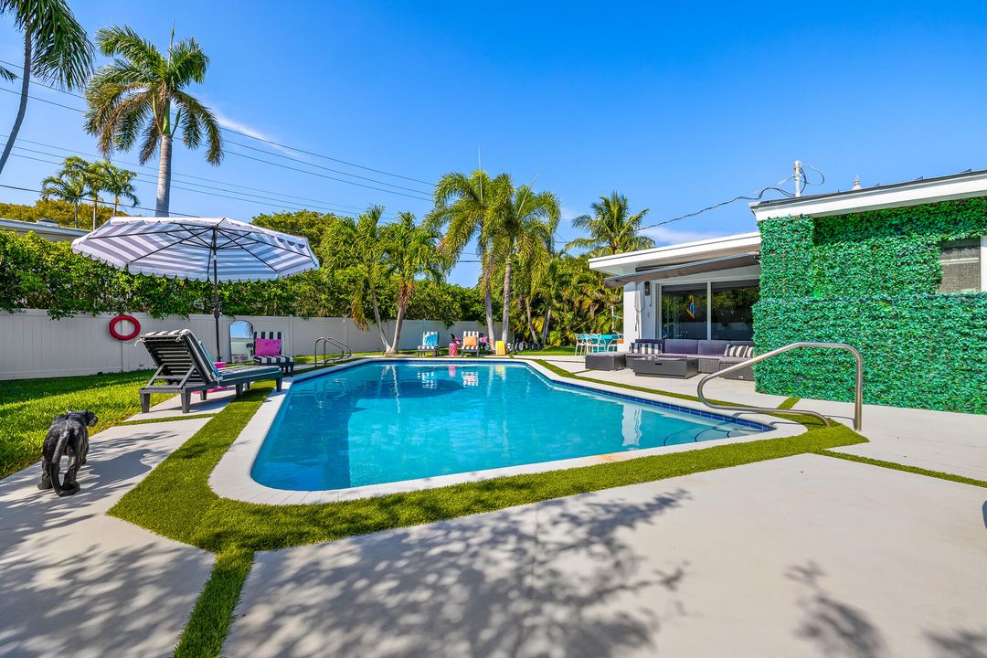 For Rent: $12,000 (4 beds, 3 baths, 2540 Square Feet)