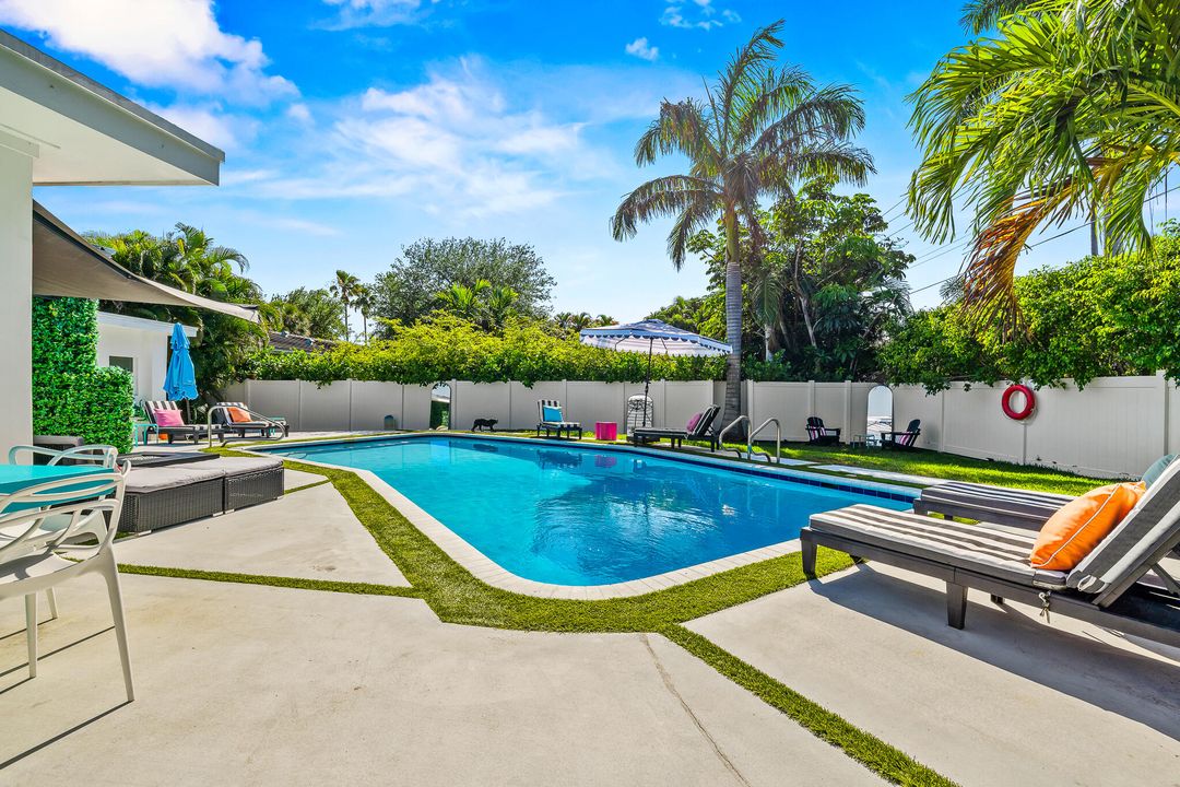 For Rent: $12,000 (4 beds, 3 baths, 2540 Square Feet)