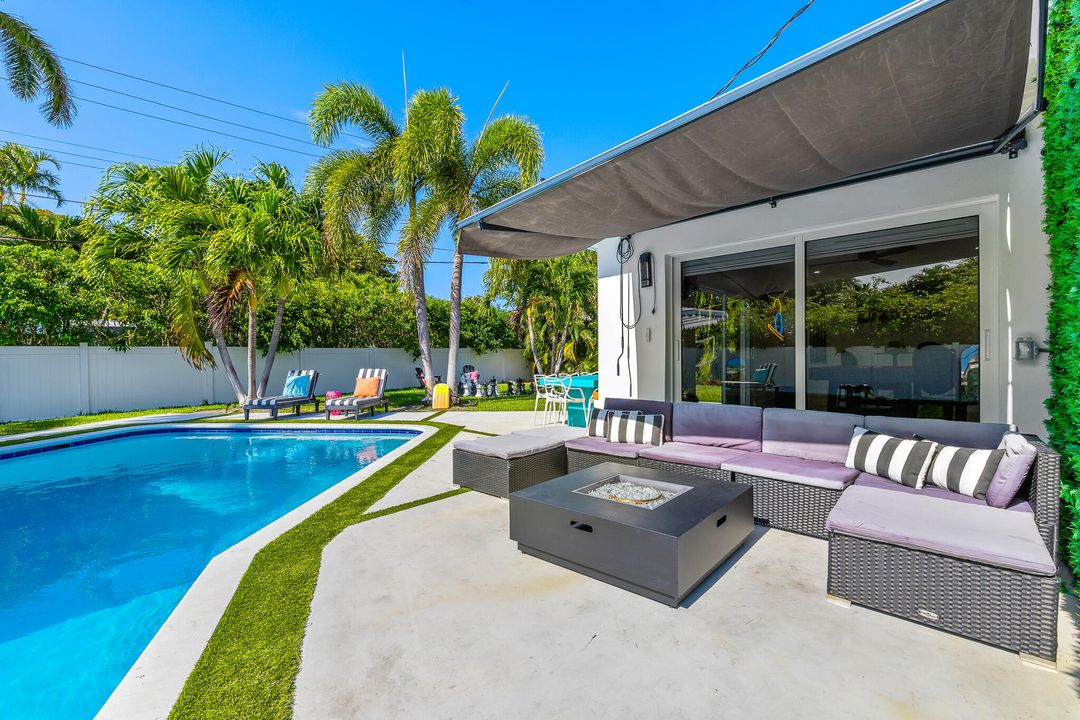 For Rent: $12,000 (4 beds, 3 baths, 2540 Square Feet)