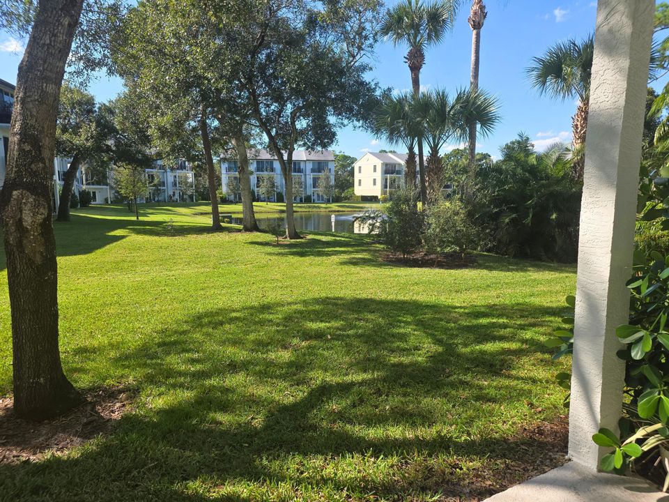 For Sale: $250,000 (2 beds, 2 baths, 1578 Square Feet)