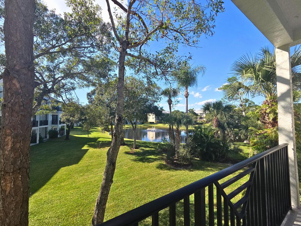 For Sale: $250,000 (2 beds, 2 baths, 1578 Square Feet)