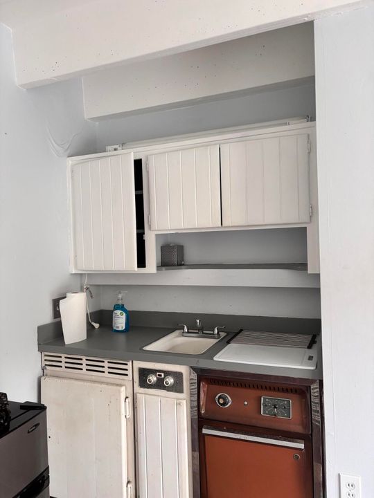 待售: $75,000 (1 贝兹, 1 浴室, 375 平方英尺)