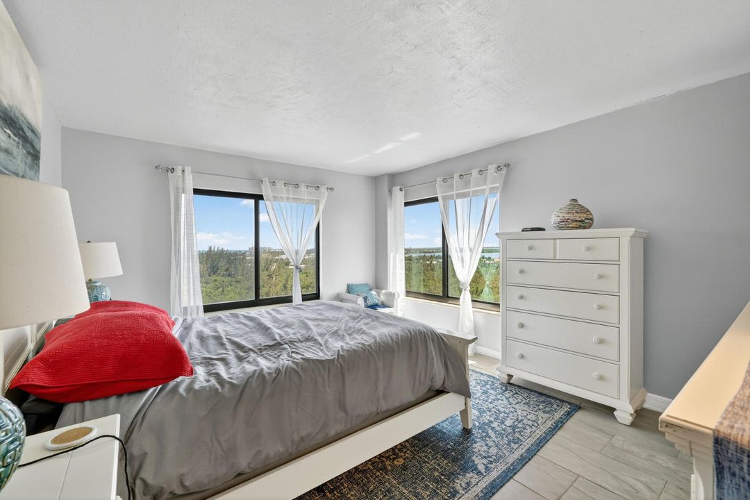 В аренду: $3,800 (3 спален, 2 ванн, 1496 Квадратных фут)