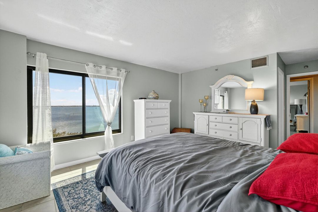 В аренду: $3,800 (3 спален, 2 ванн, 1496 Квадратных фут)