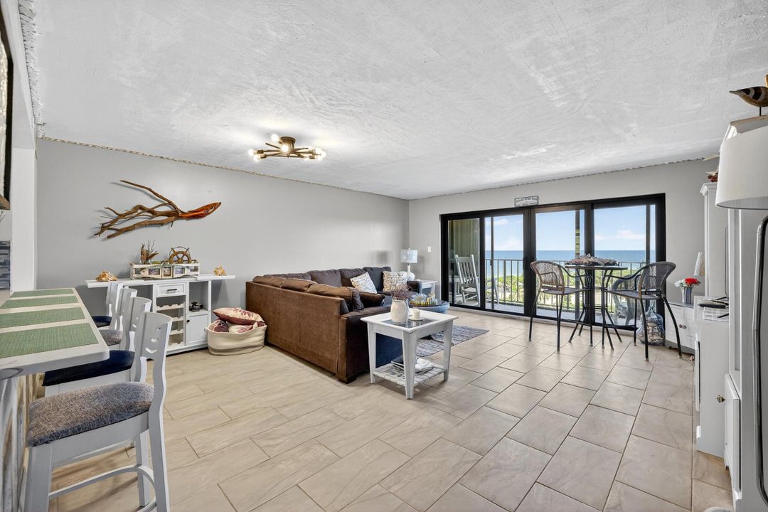 В аренду: $3,800 (3 спален, 2 ванн, 1496 Квадратных фут)