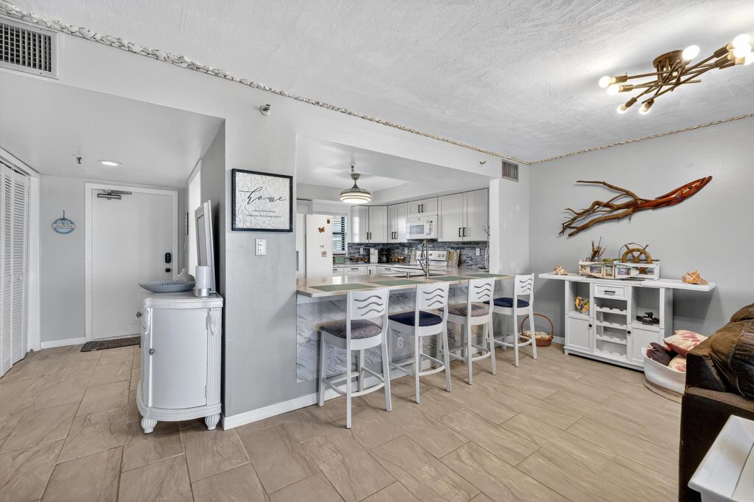 В аренду: $3,800 (3 спален, 2 ванн, 1496 Квадратных фут)