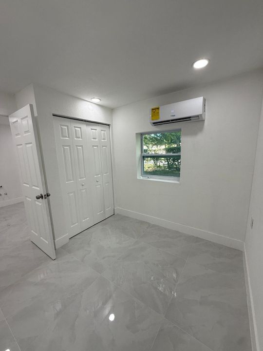 For Sale: $587,500 (4 beds, 3 baths, 1441 Square Feet)