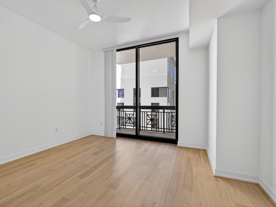 For Sale: $1,100,000 (2 beds, 2 baths, 1648 Square Feet)