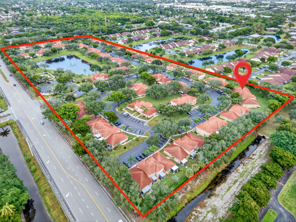 На продажу: $325,000 (3 спален, 2 ванн, 1596 Квадратных фут)