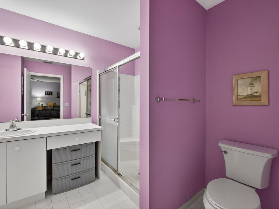 На продажу: $325,000 (3 спален, 2 ванн, 1596 Квадратных фут)