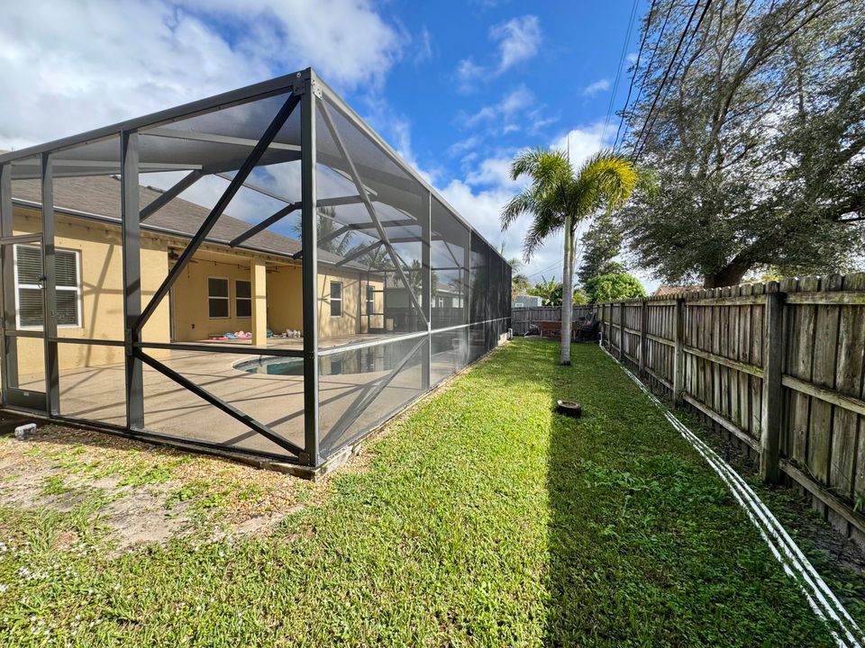 For Rent: $3,800 (4 beds, 3 baths, 2356 Square Feet)