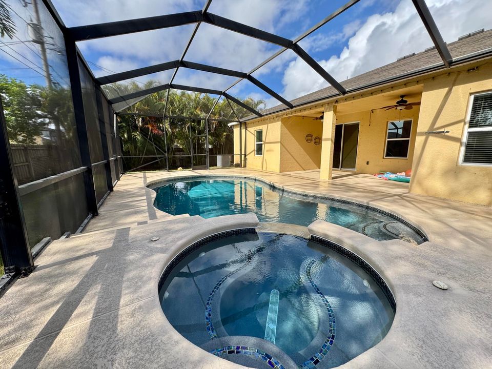 For Rent: $3,800 (4 beds, 3 baths, 2356 Square Feet)