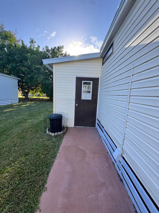 待售: $75,000 (2 贝兹, 2 浴室, 1200 平方英尺)