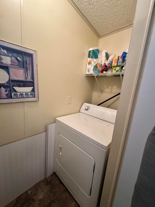 待售: $75,000 (2 贝兹, 2 浴室, 1200 平方英尺)