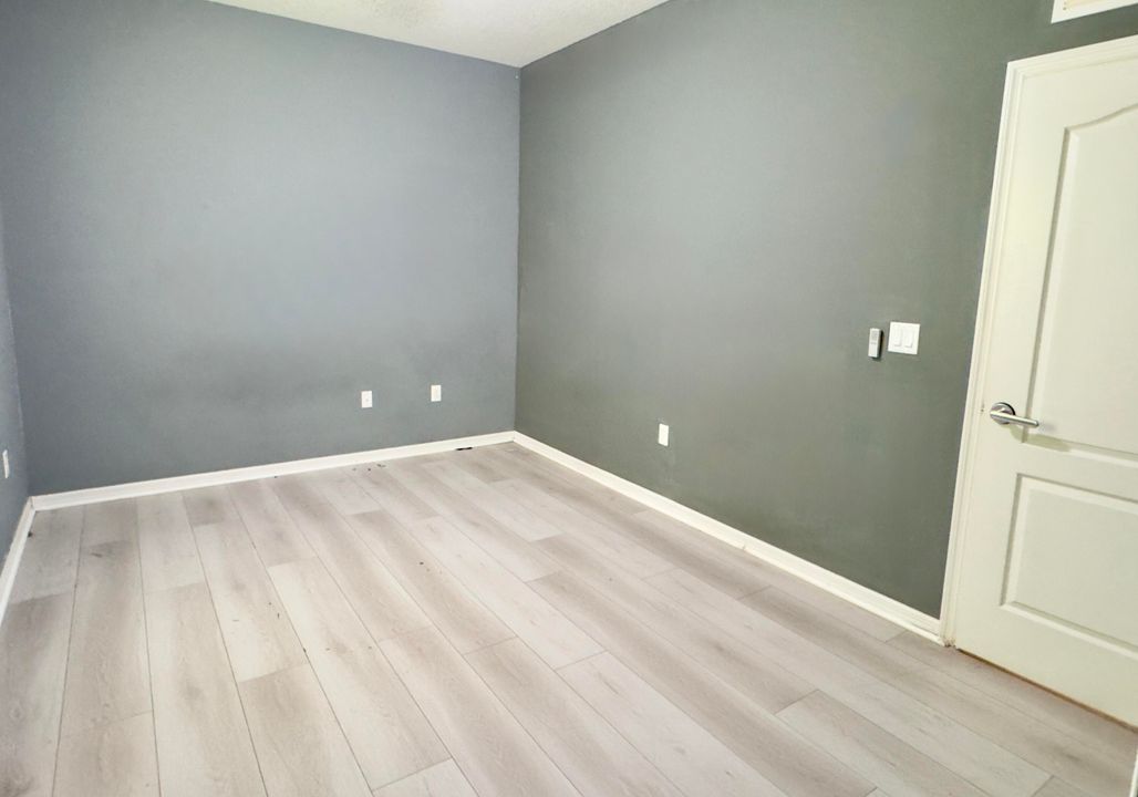 For Rent: $3,800 (4 beds, 3 baths, 2356 Square Feet)