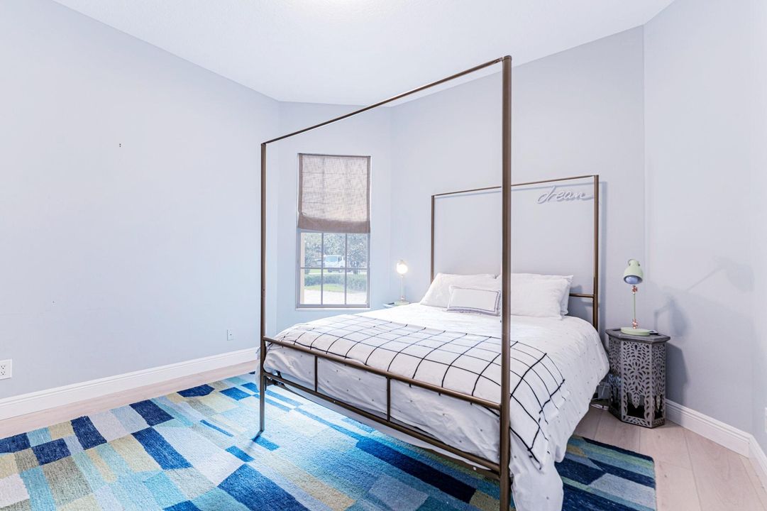 For Rent: $14,500 (3 beds, 3 baths, 2494 Square Feet)