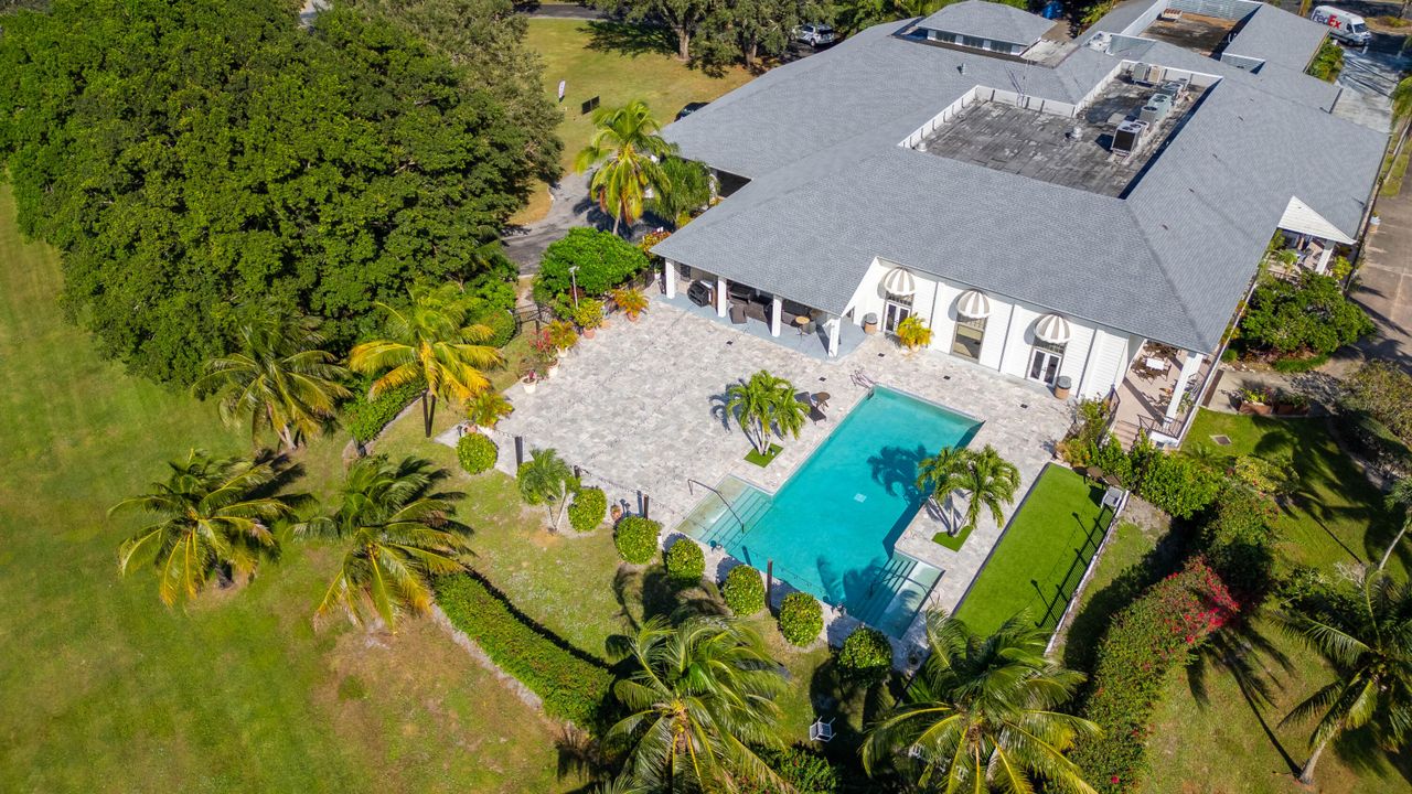 出租: $11,800 (3 贝兹, 3 浴室, 1760 平方英尺)