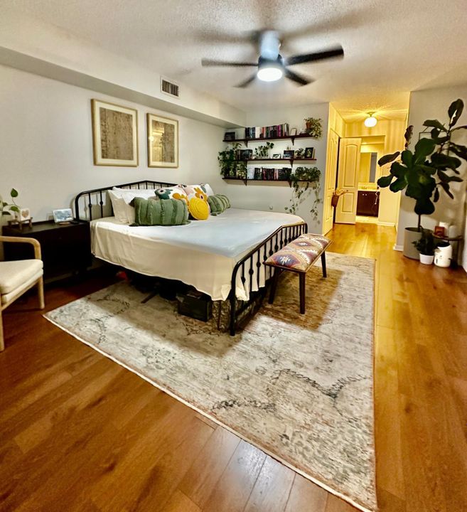 For Sale: $325,000 (3 beds, 2 baths, 1488 Square Feet)